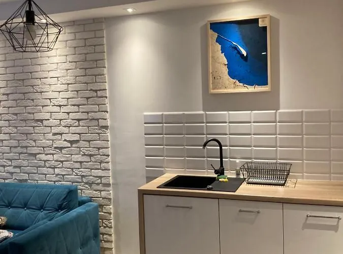 Blue In Vibrant Heart Of Apartman